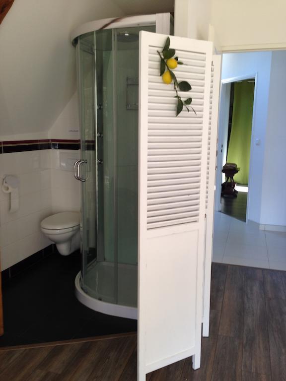 Les Camelias Bed & Breakfast Lalinde Bagian luar foto